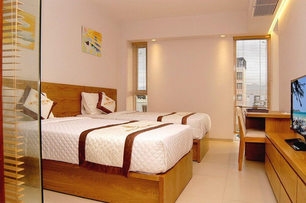 Holiday Hotel Nha Trang Exterior foto