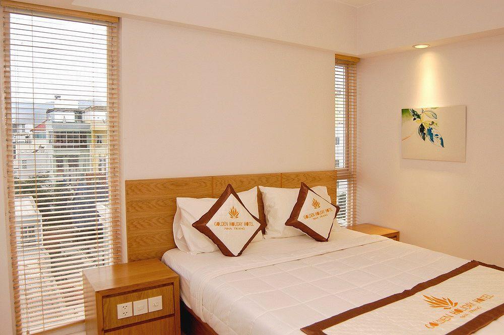 Holiday Hotel Nha Trang Exterior foto