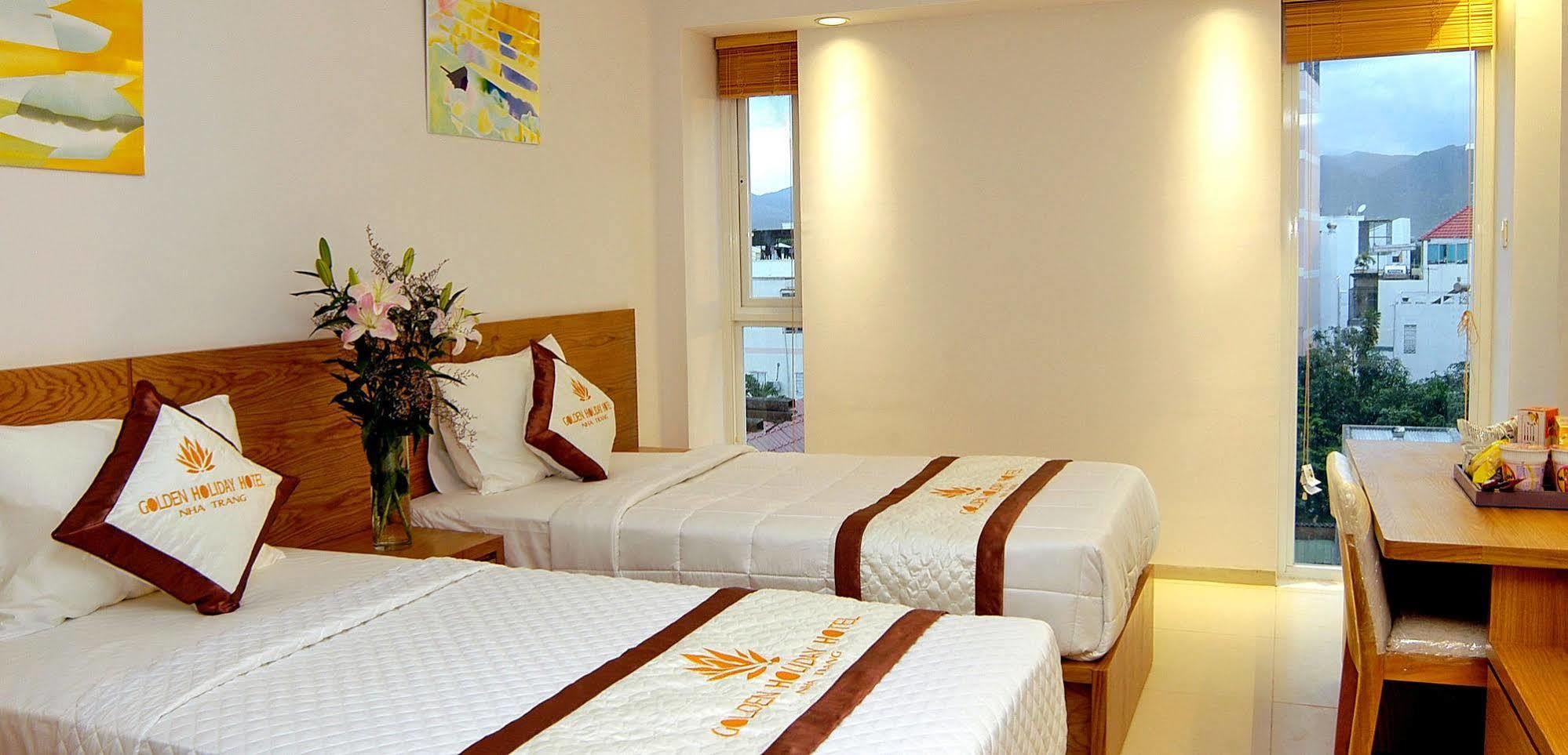 Holiday Hotel Nha Trang Exterior foto